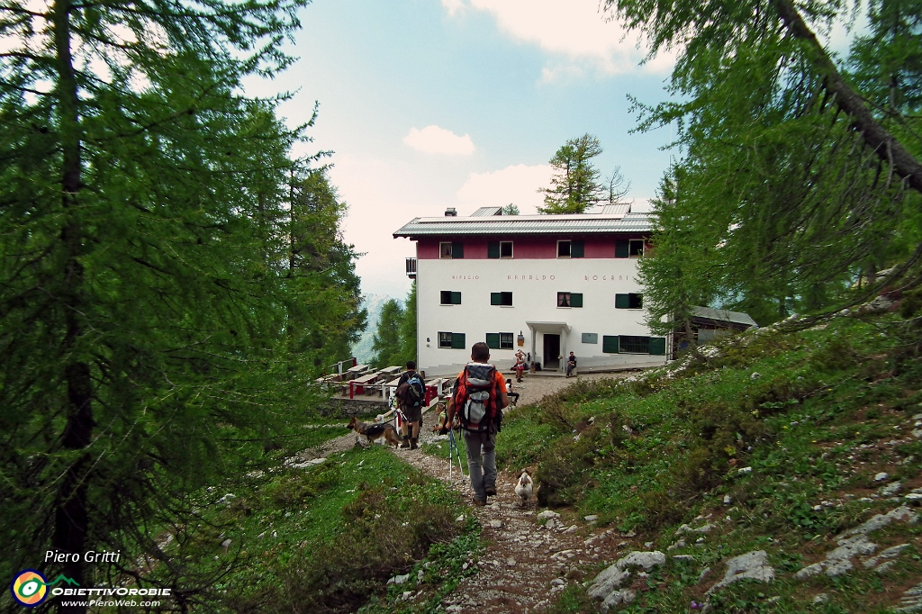 100 Rifugio Bogani.JPG